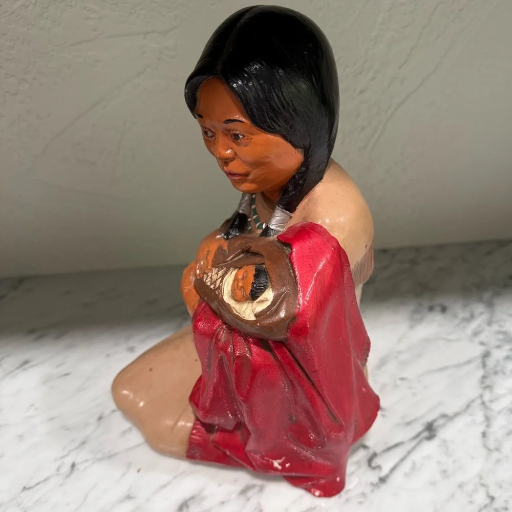 Vintage Native American Indian Women & Baby Byron Molds 1982 Decor Retro 10.5” H - Picture 7 of 7